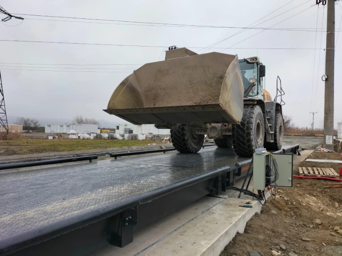 cantar auto metal 18m 60 tone